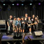 Alunos da School of Rock Juiz de Fora abrem Concerto de Natal no Cine-Theatro Central