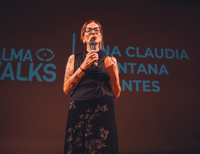 Ana Claudia Quintana Arantes se apresenta em Belo Horizonte com palestra sobre propósito e escolhas
