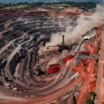 Mineração pressiona cidades e desafia gestão urbana, apontam especialistas em encontro da AMIG Brasil